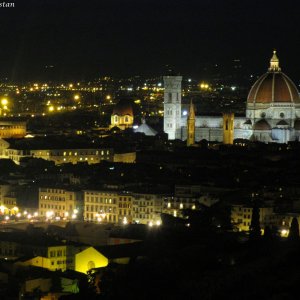 Florenz bei Nacht