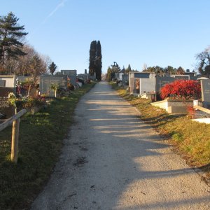 Am Friedhof St. Veit