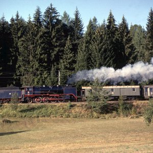 Dampflokomotive 06-018