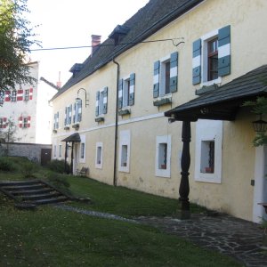 Burg Strechau- der Meierhof