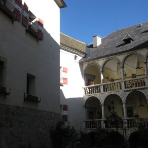 Innenhof, Burg Strechau