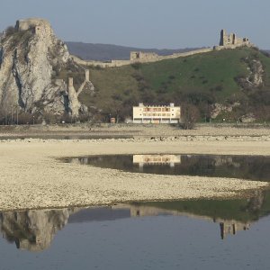 Burg Devín