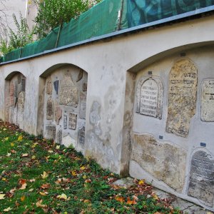 Friedhofsmauer Friedhof Seegasse