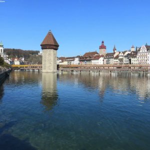 Wasserturm mit Kapellbrücke Luzern