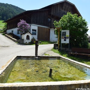 Tagusens Dorfbrunnen