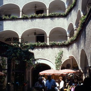 Salzburg Altstadt Innenhof