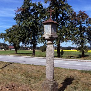 Säulenbildstock an der Scharnsteiner Straße