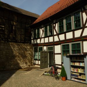 Bücherschrank für alle, ein schönes Lesestübchen in Thüringen