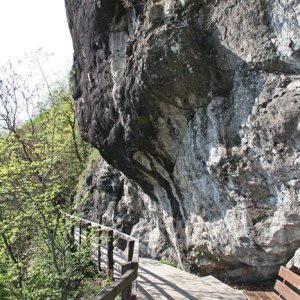 Waalweg an der Schwarzwand in Lana