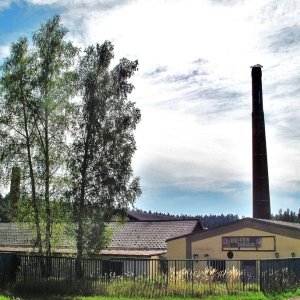 Alte Werkshallen der ehemaligen Glasfabrik Stölzle in Neu-Nagelberg