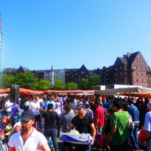 Auf dem Altonaer Fischmarkt auf der großen Elbstraße in Hamburg.