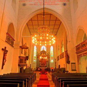 Kirchenschiff der St. Martinikirche zu Stolberg.