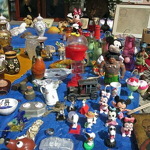 Arlon Flohmarkt 11