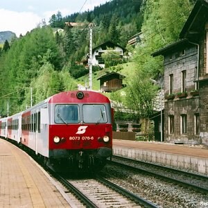 ÖBB 1144 mit Steuerwagen 8073 Brennerbahn, Gries am Brenner