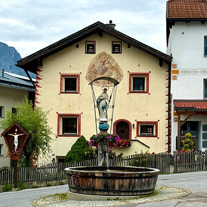 Medium 'Immaculatabrunnen Pfarrkirche Nauders' in der Kategorie 'Tirol'