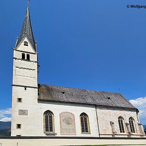 Leonhardskirche Kundl - St. Leonhard auf der Wiese