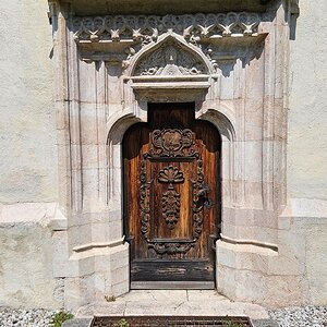 Leonhardskirche Kundl - Südportal