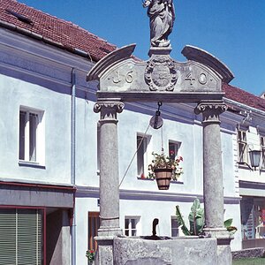 Marienbrunnen Pöchlarn, 1970er Jahre