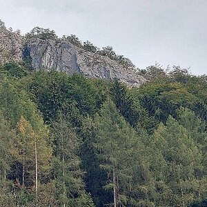 Blick auf die Bräumauer bei Scharnstein