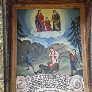 Gedenktafel an einem Wegkreuz in Obdach