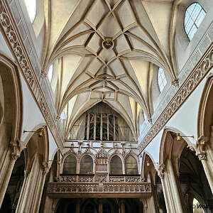 Stiftskirche Nonnberg, Kreuzrippengewölbe und Nonnenchor