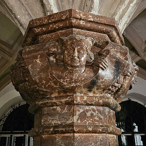 Stiftskirche Nonnberg Säule