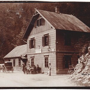 Höllental, Touristenheim im Weichtal