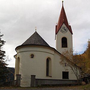Johanneskirche in Spiss