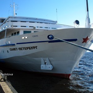 Schiff "Sankt-Petersburg"