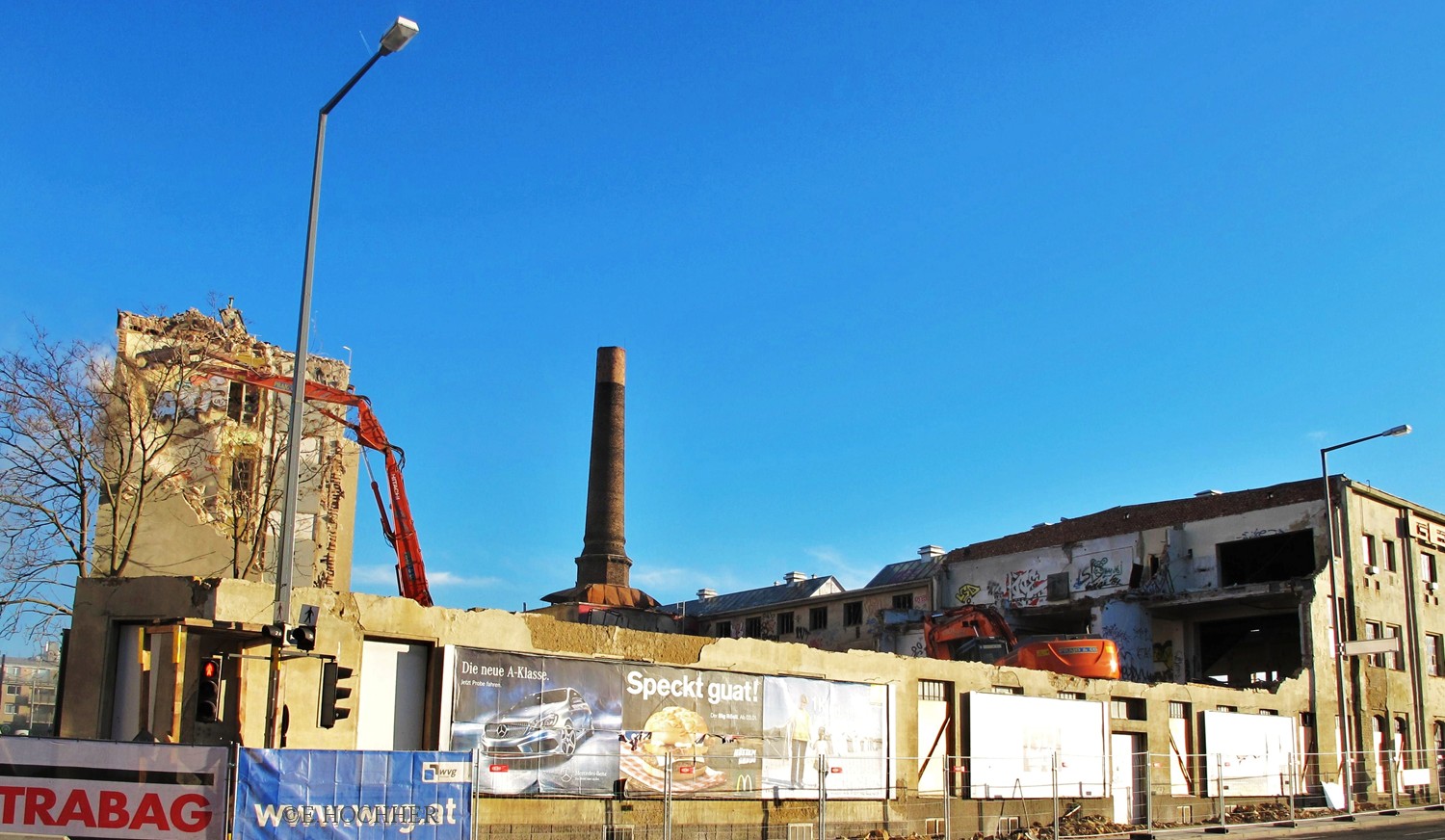 Abriss eines Industriedenkmals, GEBE-Fabrik in Wien-Penzing