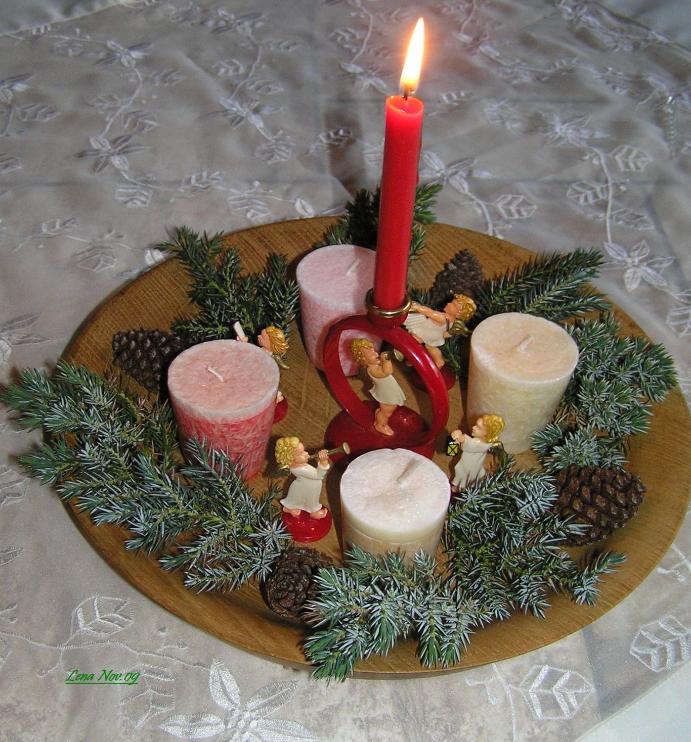 Adventskranz/Adventsteller