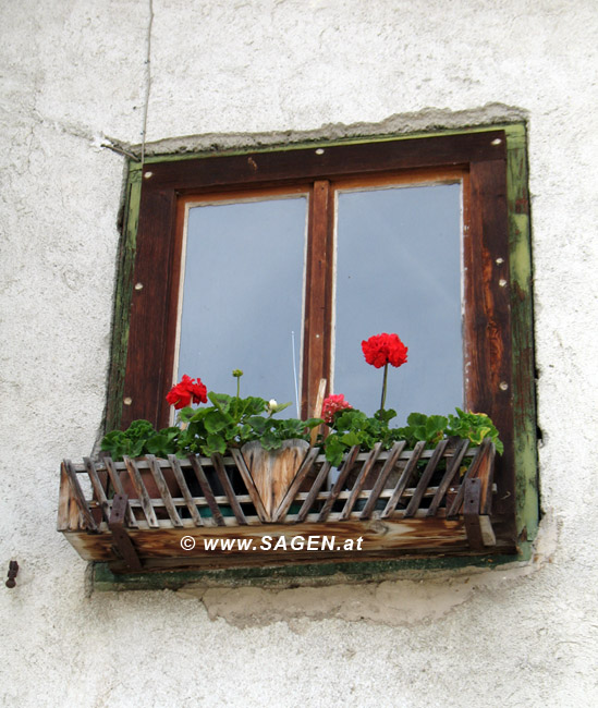 Altes "Balkonkischtl" in Taufers