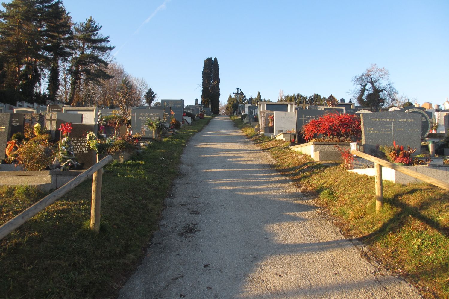 Am Friedhof St. Veit