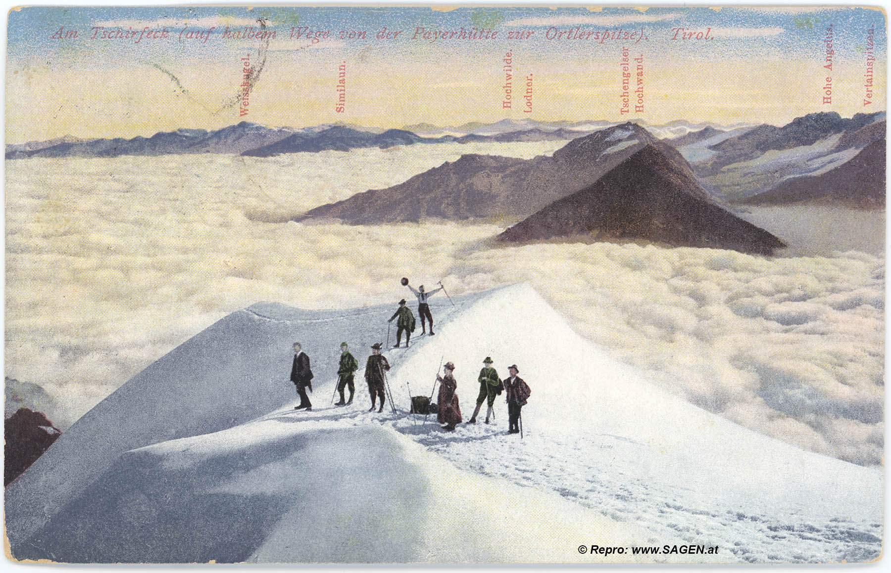 Am Tschirfeck (auf halbem Wege von der Payerhütte zur Ortlerspitze)