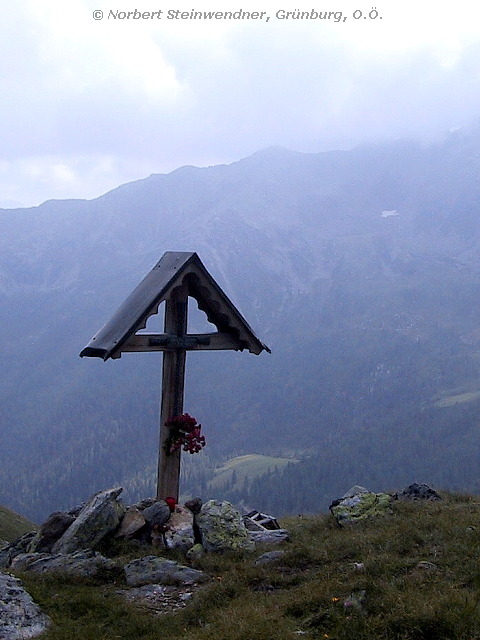 Andacht vor der Hütte