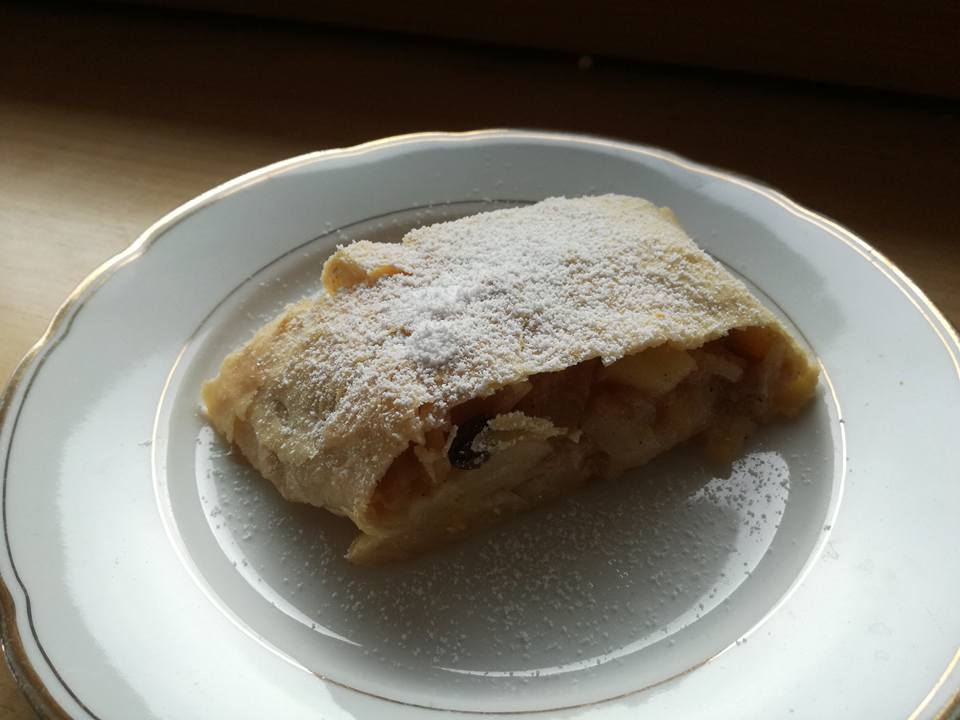 Apfelstrudel