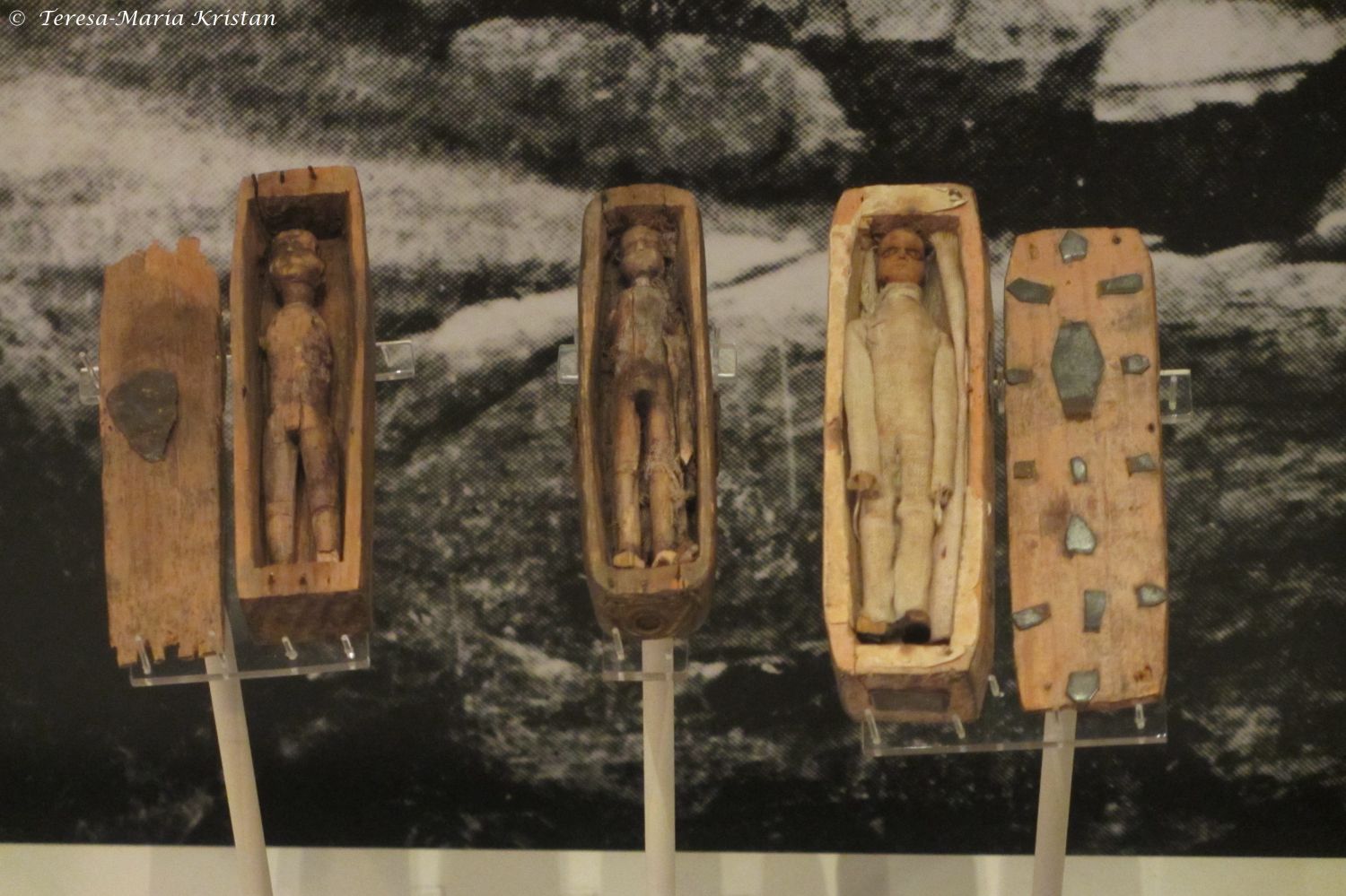 Arthur´s Seat coffins, Schottisches Nationalmuseum Edinburgh