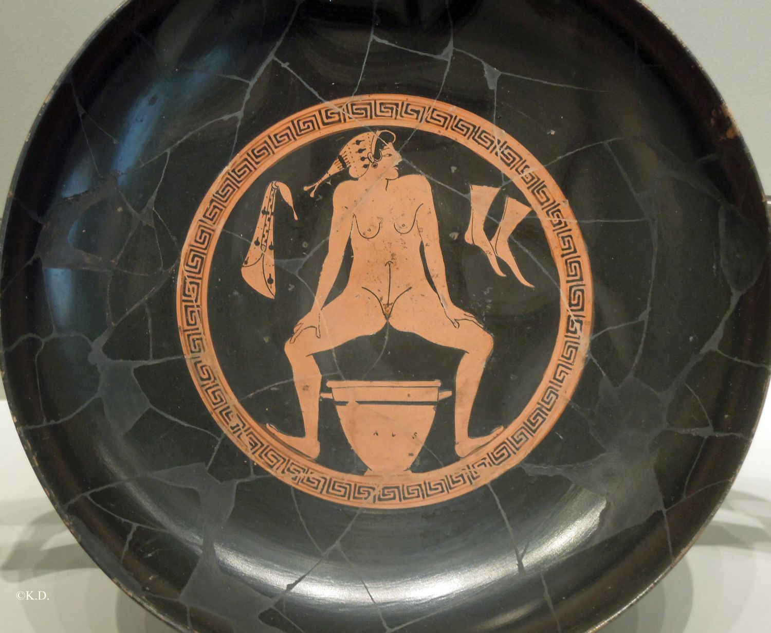 Attisch-rotfigurige Vase (Altes Museum Berlin)