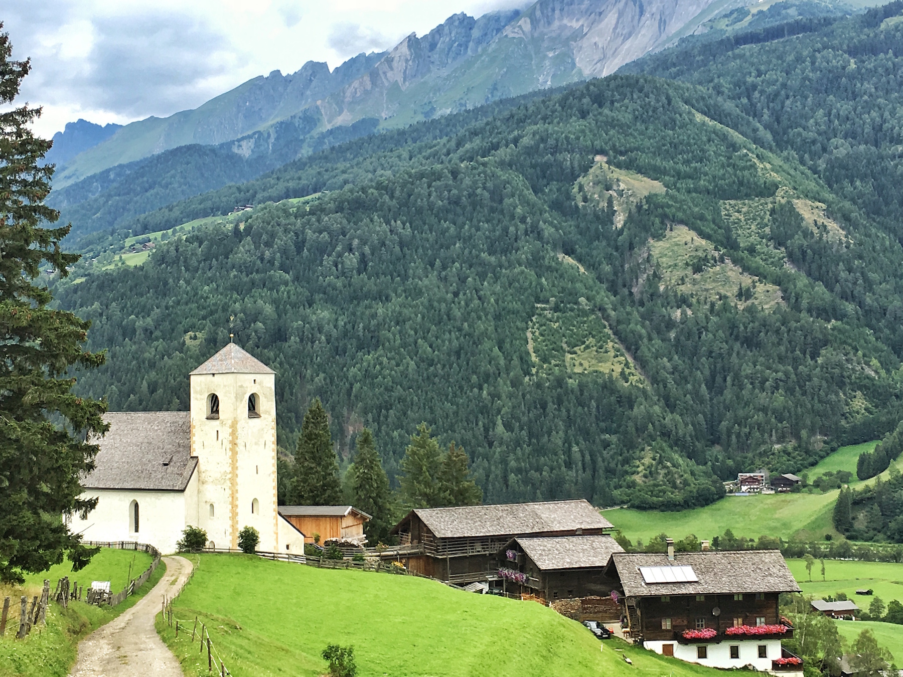 Außenansicht St. Nikolaus, Matrei