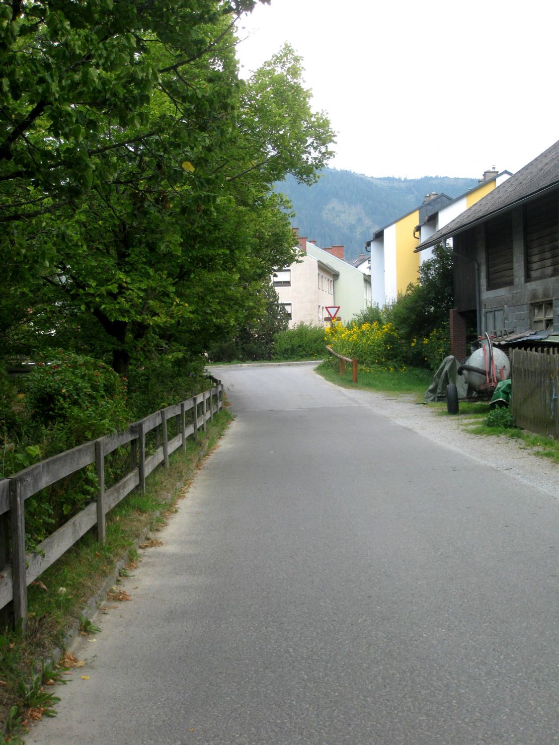 Auf dem Weg zum Ortskern St. Lambrecht