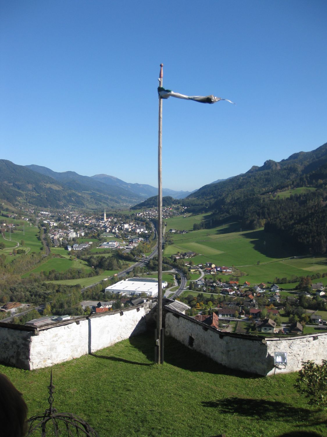 Ausblick Richtung Rottenmann, Burg Strechau