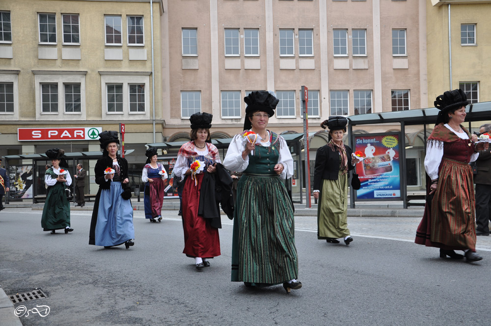 Bänderhuttrachten Gnesau