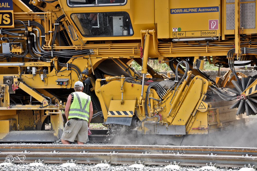 Bahnbauzug im Einsatz