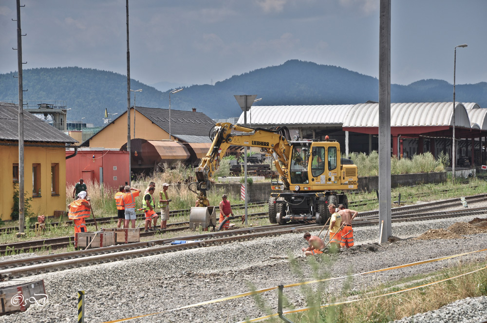 Bahnbauzug im Einsatz