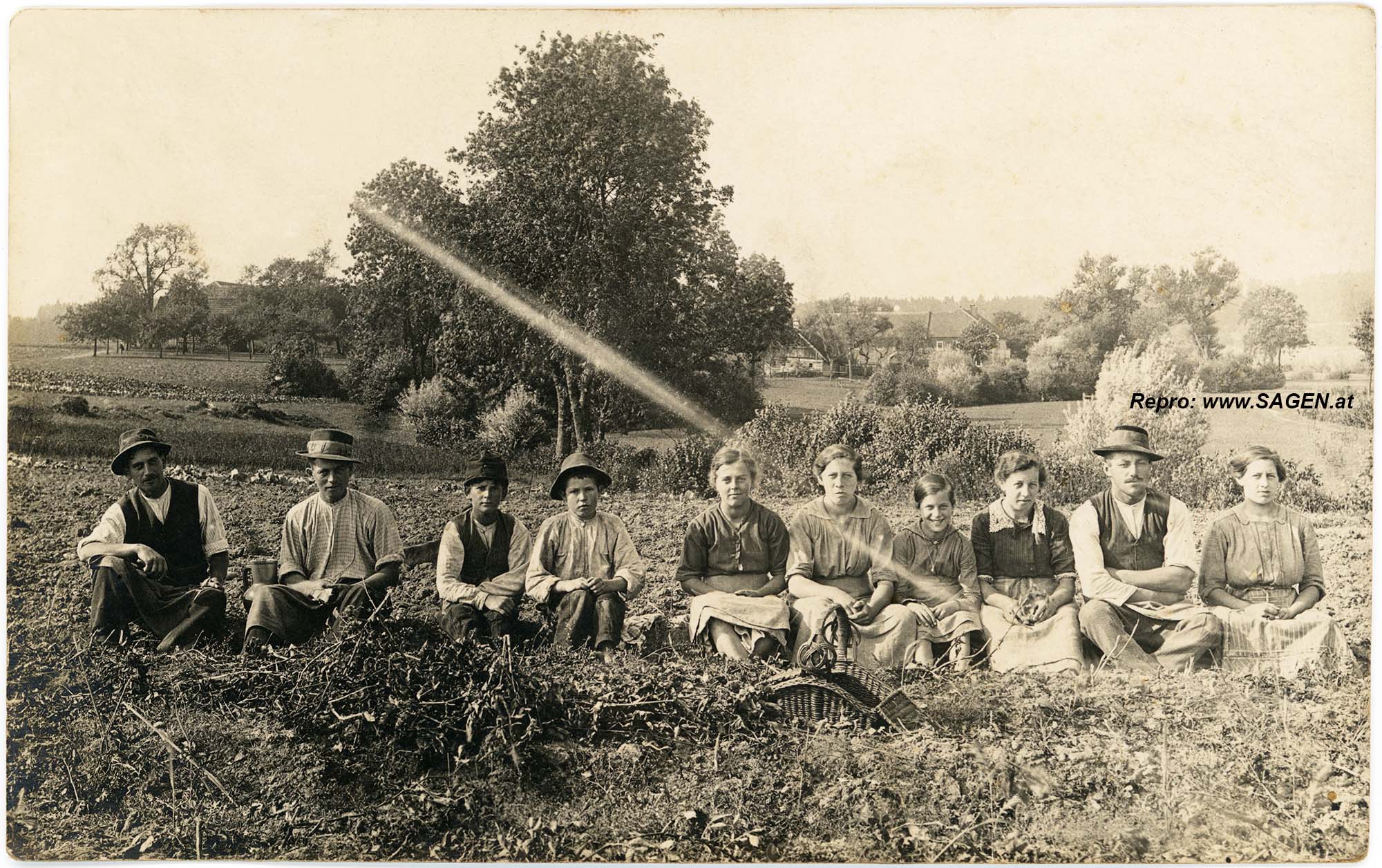 Bauern bei der Ernte