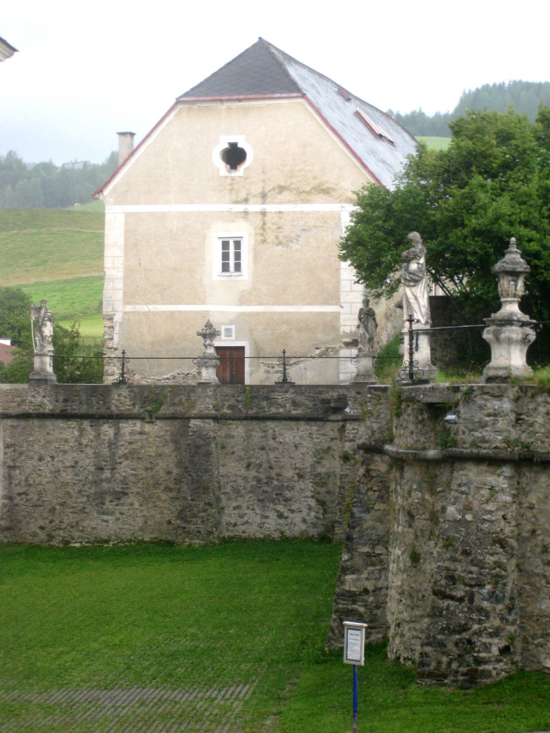 Benediktinerstift St. Lambrecht, Wirtschaftsgebäude