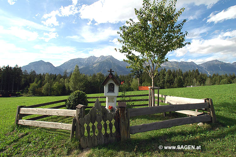 Bildstock Nattererboden, Blick auf Nordkette