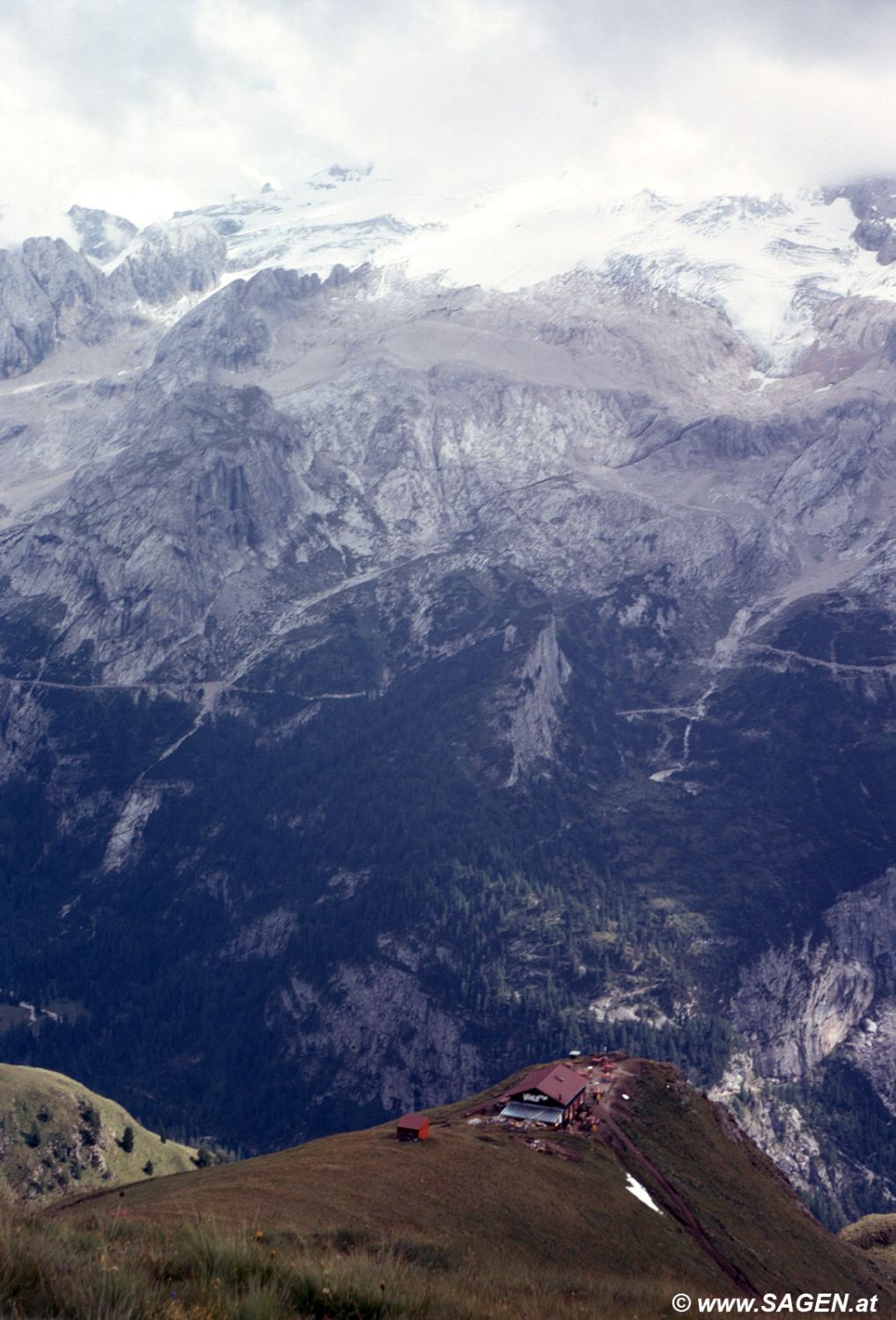 Bindelweg / Bindelweghütte Marmolada