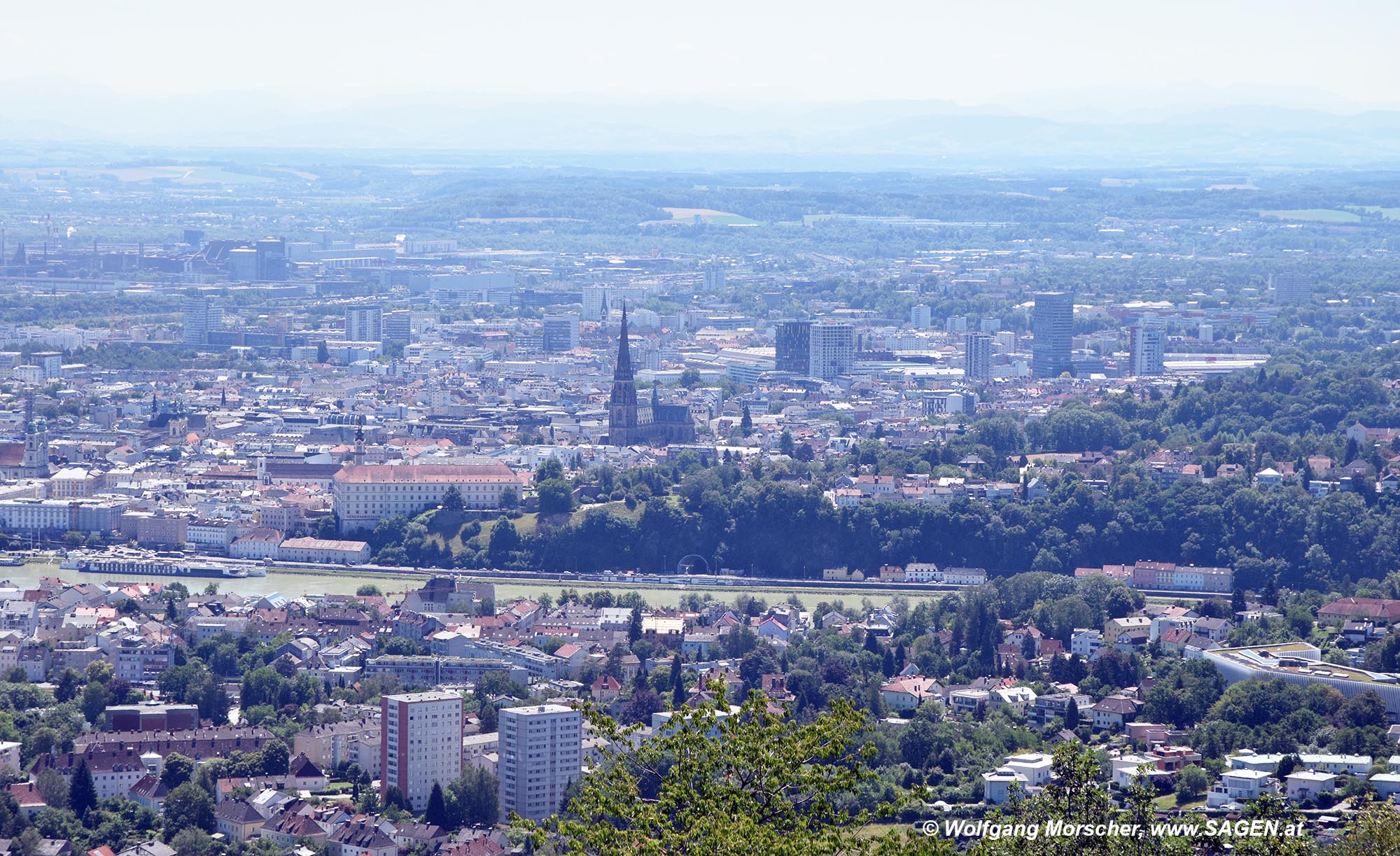 Blick auf Linz vom Pöstlingberg