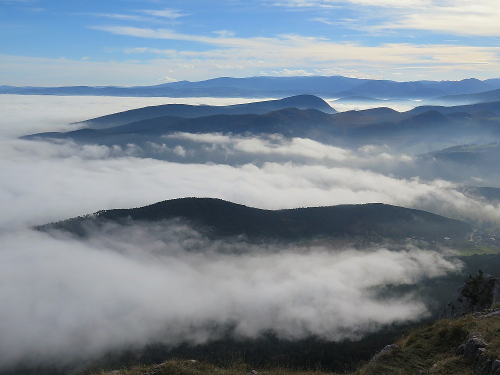 Blick von der Großen Kanzel in  und über das Nebelmeer